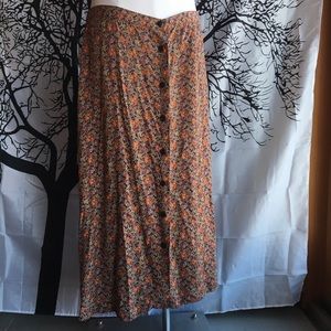 C. BANKS💥 Button Down Light Floral Skirt